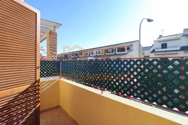 Triplex de 4 habitaciones, 3 baños, jardin y solarium. a solo 450 m del mar, los narejos, los alcazares, Murcia — 21