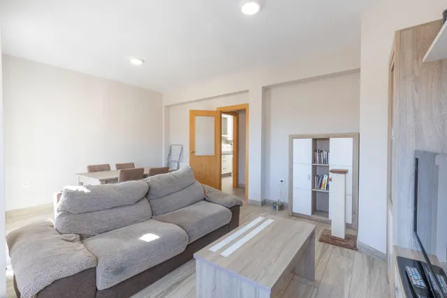 FANTÁSTICO PISO REFORMADO EN SAN ILDEFONSO - foto 4