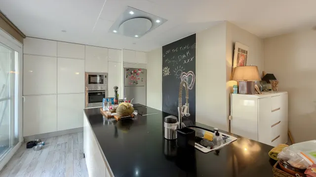 Villa 2 habitaciones 130m² en venta - Centro — 34