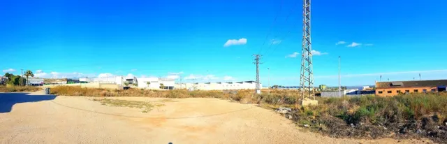Terreno rural en alquiler - MERCADONA — 8
