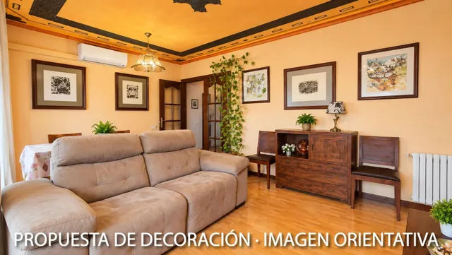 PISO VENTA SALAMANCA. Urbis te ofrece un piso en venta en la zona de Capuchinos-Glorieta-Ciudad Jardín, Salamanca. — 16