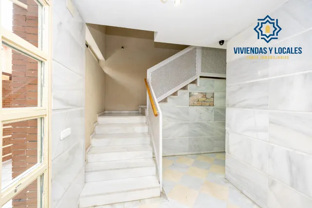 Piso de dos dormitorios en Sanders, en urbanización privada con piscina, pistas de padel, plaza de garaje y trastero — 20