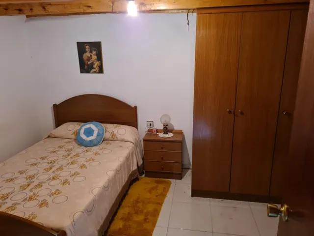SE VENDE CASA DE DOS PLANTAS EN MATALLANA DE VALMADRIGAL.5 HAB., SALÓN, COCINA, 2 BAÑOS, PATIO. — 10