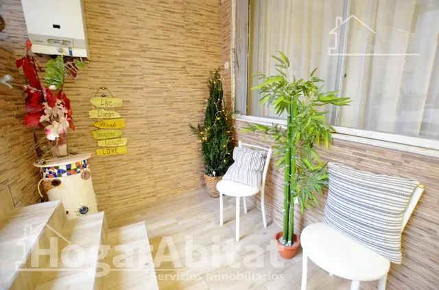 ¡EXCELENTE UBICACIÓN! AMPLIO Y TODO EXTERIOR CON GRAN TERRAZA — 38