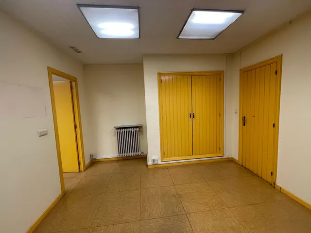 Despacho 268m² en alquiler - Paseo Zorrilla — 24