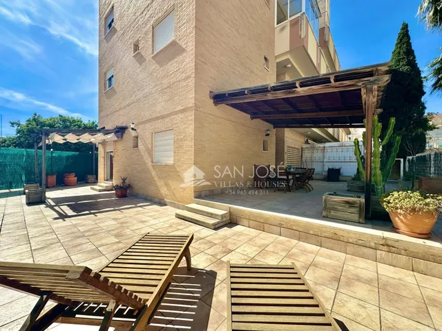INMOBILIARIA SAN JOSE VENDE BONITO BAJO A ESCASOS 2 MINUTOS DE LA PLAYA DE MUCHAVISTA-EL CAMPELLO — 5