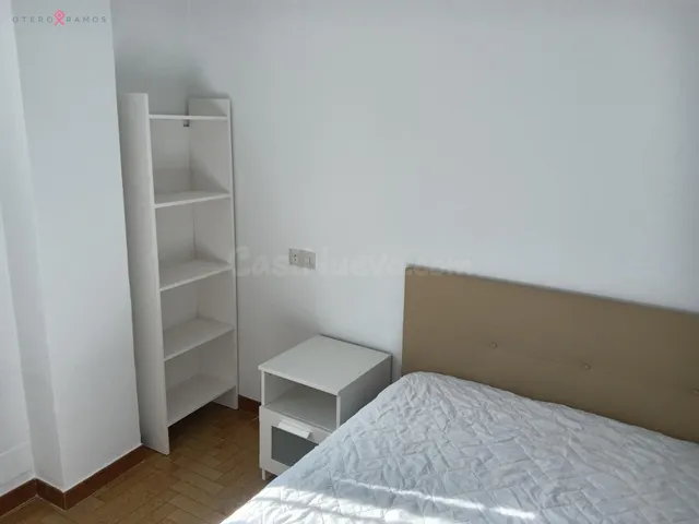PISO EN ALQUILER EN RÚA ESPÍRITU SANTO, SANTIAGO - foto 5