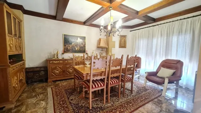 Villa 4 habitaciones 350m² en venta - Gran avenida - foto 2
