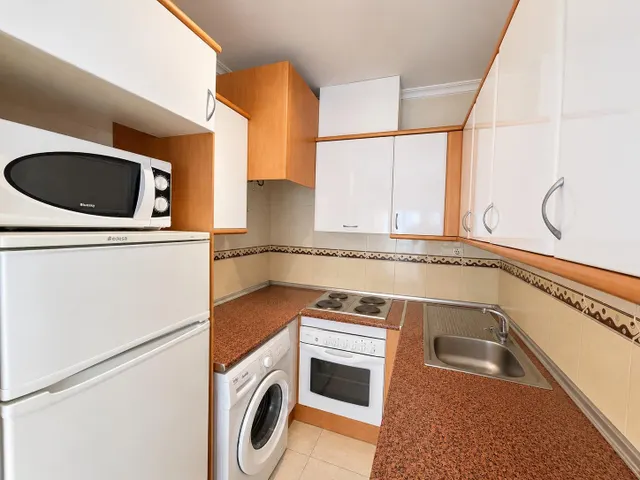 Estudio en venta en Torrevieja, a 700 m de la Playa del Cura — 8