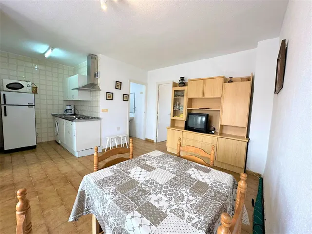 APARTAMENTO VACACIONAL — 5