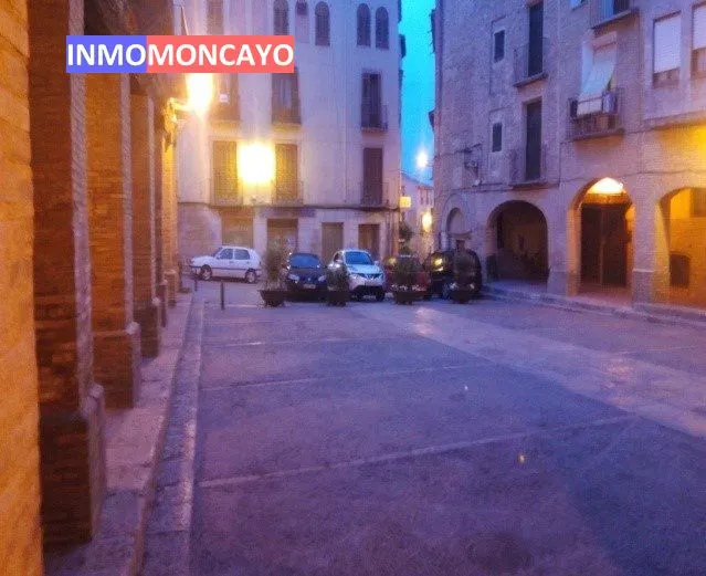 SE VENDE BAR CON BODEGA ANTIGUA EN BORJA — 18