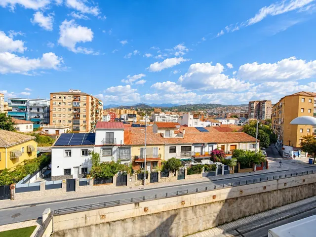 ¡vive Granada desde una ubicación privilegiada! piso de 3 dormitorios con magníficas vistas a la alhambra — 7