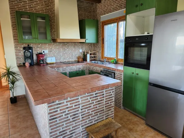 BONITA CASA DE CAMPO CON TERRENO Y PISCINA - foto 4
