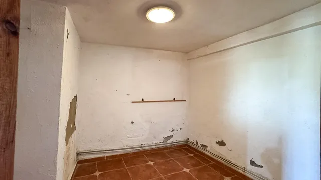 Casa para rehabilitar en el tejo — 8