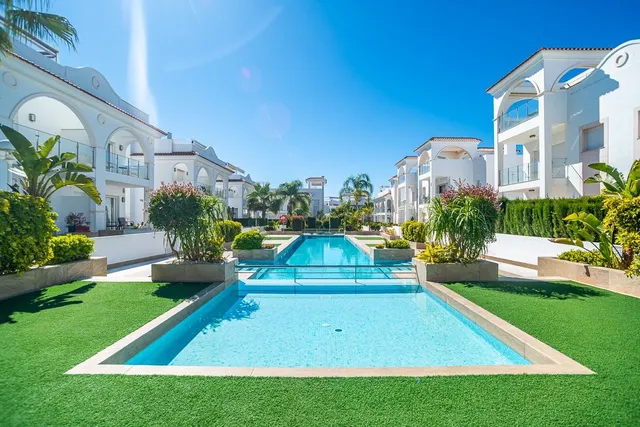 Villa 2 habitaciones 134m² en venta - Comunidad valenciana — 32