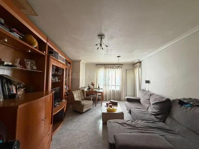 Amplio Apartamento a Reformar en Almoradí - foto 3