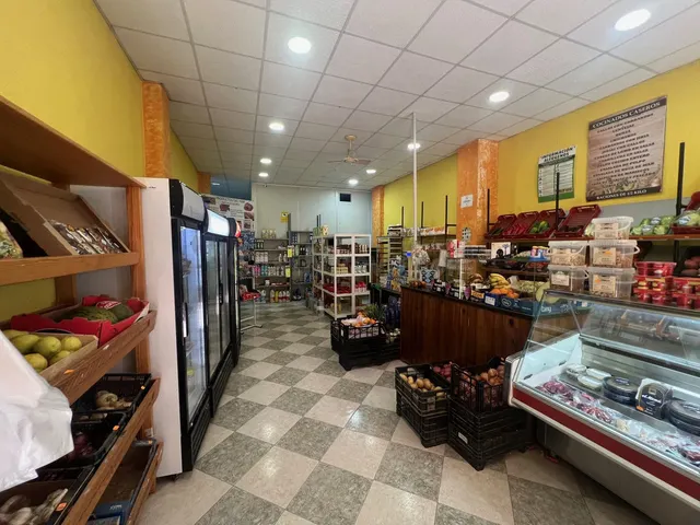 Local comercial 110m² en venta - Costa Del Sol - foto 2