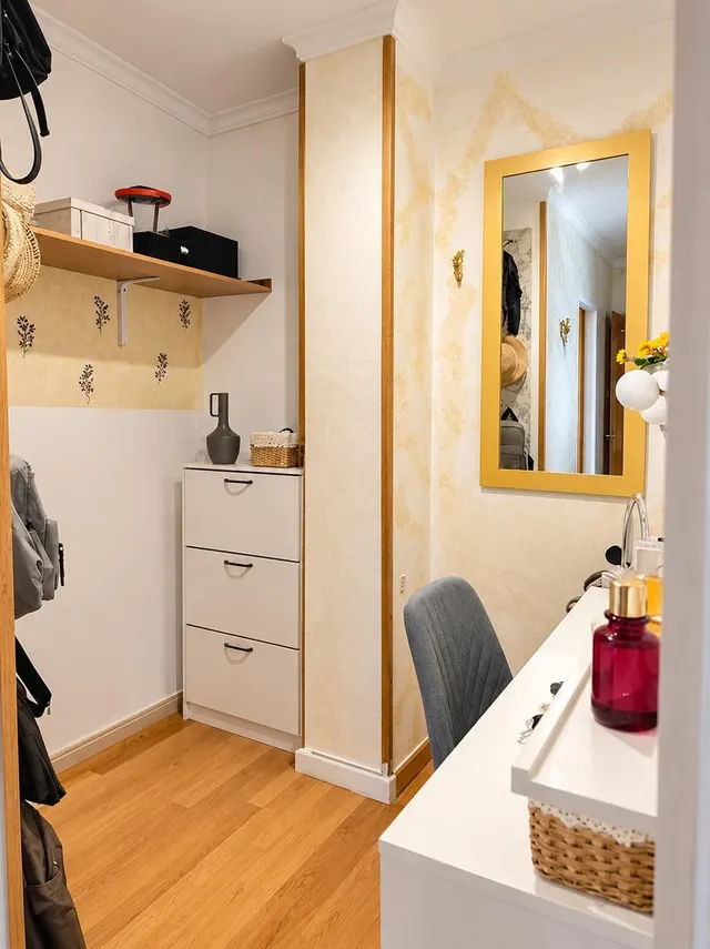 Piso luminoso de 4 habitaciones con balcón y ascensor en Aldaia — 17