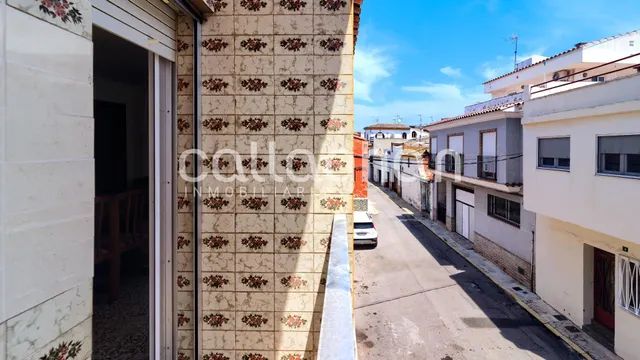 Se vende vivienda esquinera con múltiples posibilidades — 33