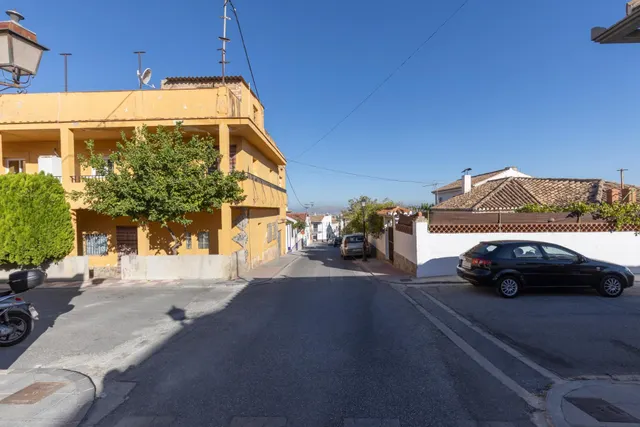 ✨ ¡NUEVA OPORTUNIDAD CON VISTAS INCREÍBLES A GRANADA! ✨ — 40