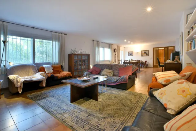 ESPECTACULAR PROPIEDAD EN LES PEDRITXES, MATADEPERA. PARA DOS FAMILIAS. PARCELA DE 4.000M2. — 16