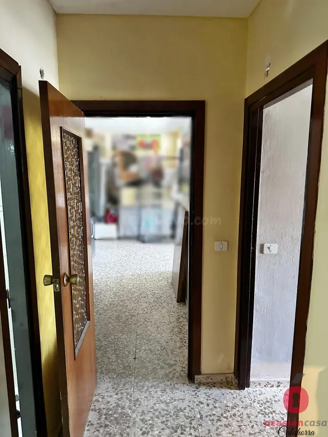 PISO PARA REFORMAR - ZONA PLAZA DE ANDALUCÍA - foto 3