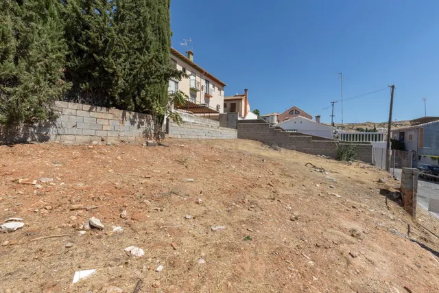 TERRENO URBANO EN VENTA EN HUETOR VEGA – 284 m2 - foto 2