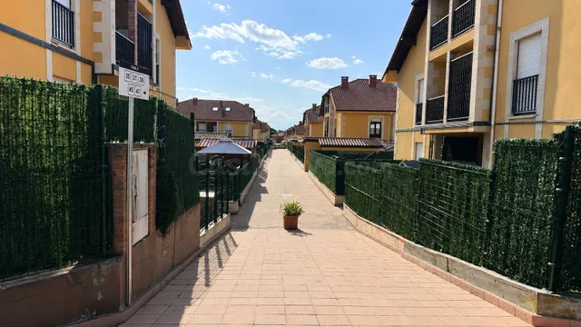 BONITO APARTAMENTO CERCA DE LA PLAYA DE COMILLAS - foto 2