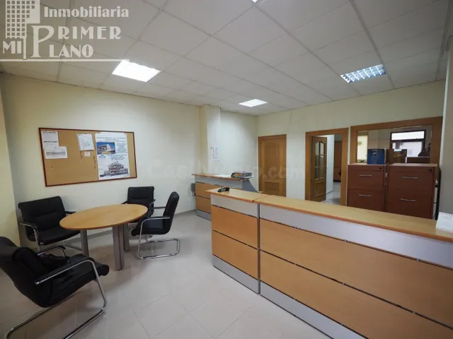 Se vende local comercial en una de las principales avenidas  - foto 3