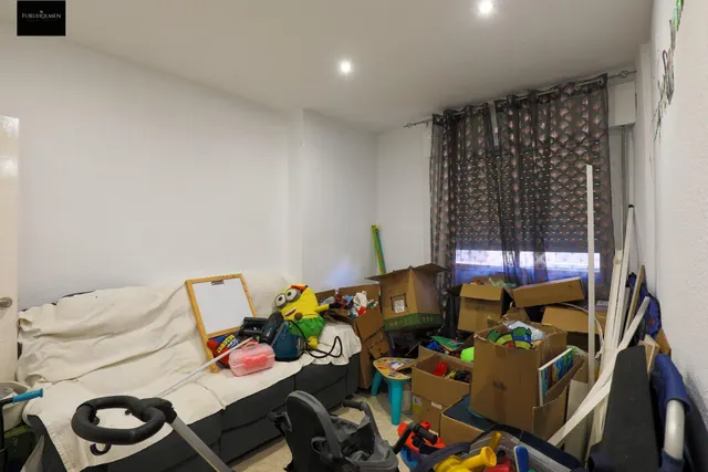 Amplio Piso de cuatro habitaciones en el corazón de Durcal — 17
