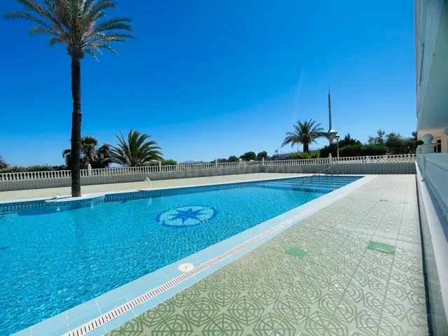Precioso ático urbanización Venecia Azul — 35