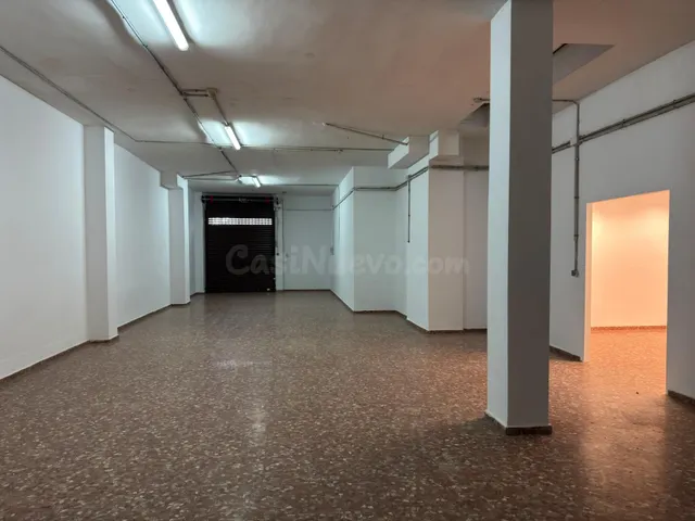 ALG505 - LOCAL COMERCIAL DE 240M2 EN LA CALLE ESCOLES PIES D