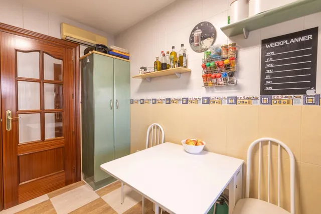 Casa en Armilla con terraza, patio y amplia cochera — 12