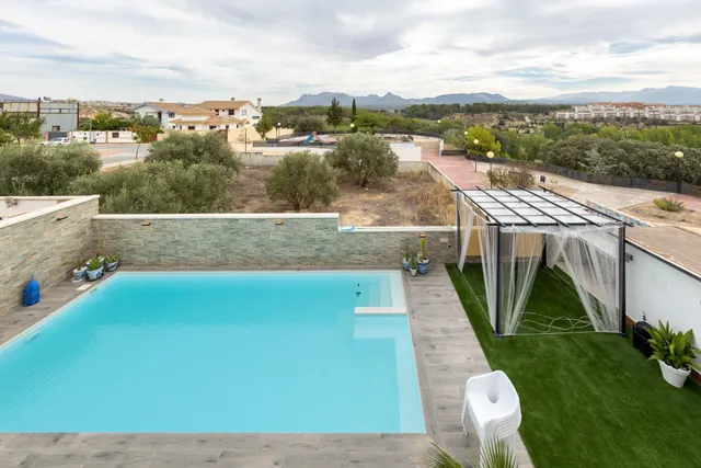 Impresionante Chalet con Piscina y Vistas Espectaculares ‍♂️ — 39