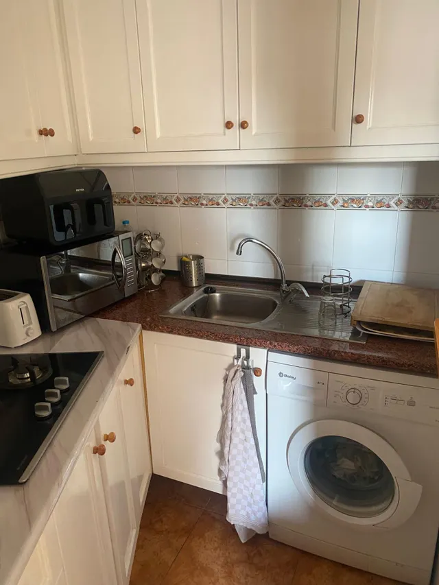 OPORTUNIDAD!!!!! APARTAMENTO CENTRICO CON PISCINA COMUNITARIA — 12
