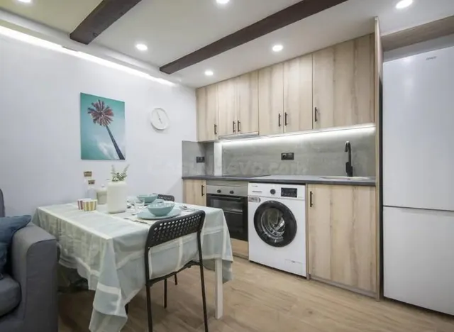 Planta baja 1 habitación 45m² en venta - Embajadores - foto 4