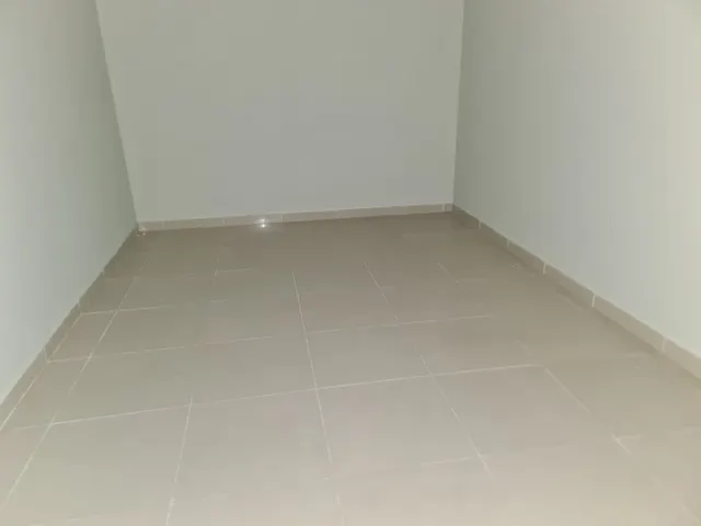Locales en venta en la c/ Carmen de Valdemoro — 8