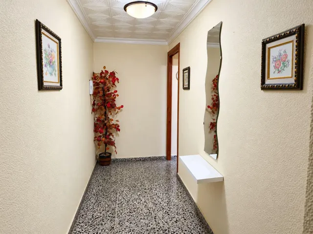 Vivienda con cuatro dormitorios en muy buen estado — 12