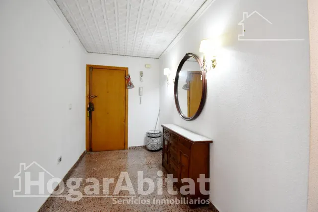 ¡excelente ubicación! amplio y luminoso con ascensor y balcón — 26