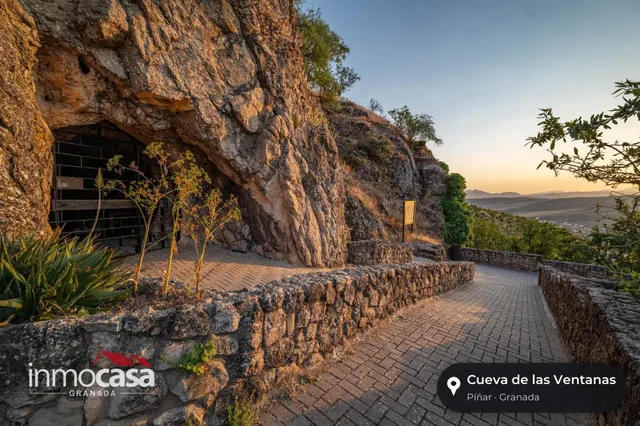 Se vende licencia de estanco única en piñar, Granada — 20