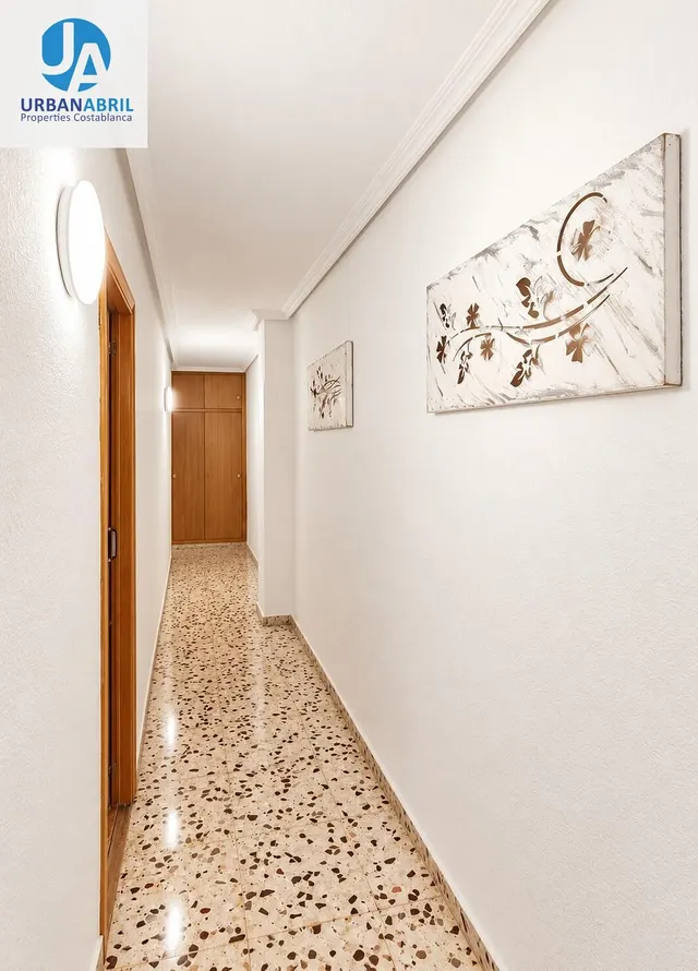 Amplio Piso en El Campello Pueblo a la Venta por €210,000 — 17