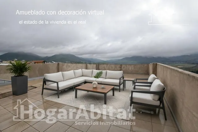 ESPACIOSA CASA CON TERRAZA Y GARAJE PARA CREAR EL HOGAR DE T