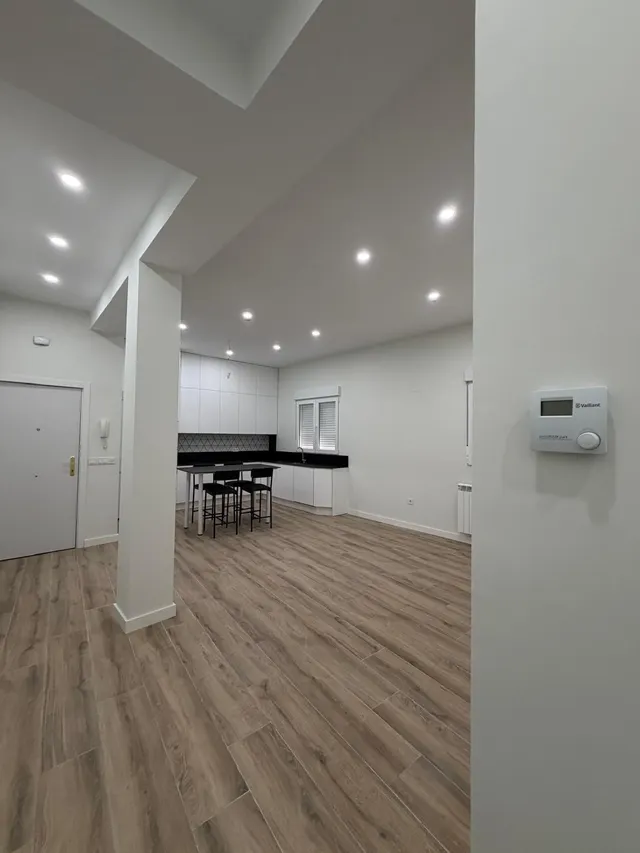 Exclusivo Piso en Alquiler - Calle Italia, Valladolid — 13