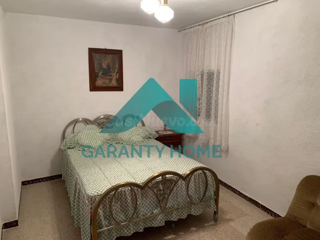 SE VENDE CASA EN TORREQUEMADA – AMPLIA Y FUNCIONAL ✨ - foto 5