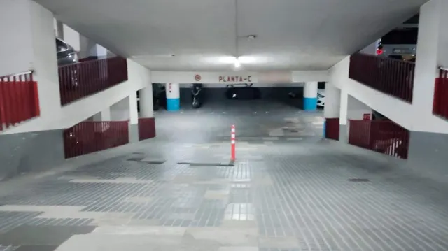 Parking 9m² en alquiler - Barcelona — 8