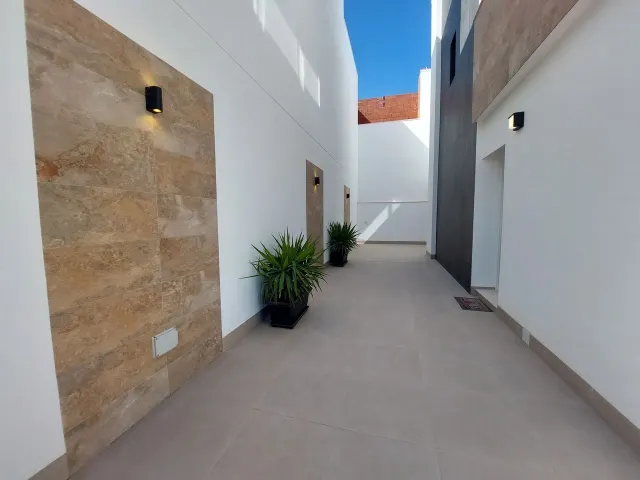 VILLA DE 3 DORMITORIOS Y 3 BAÑOS EN SAN PEDRO DEL PINATAR (MURCIA) — 34