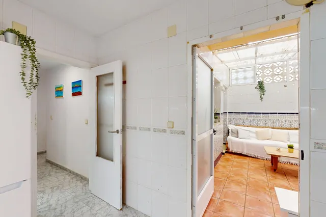 Espacioso piso en Canteras con gran dormitorio principal en suite, patio y plaza de garaje. Cartagena — 29