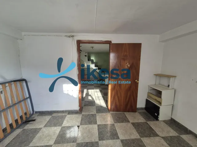 Se vende Casa en la localidad de Loja — 27