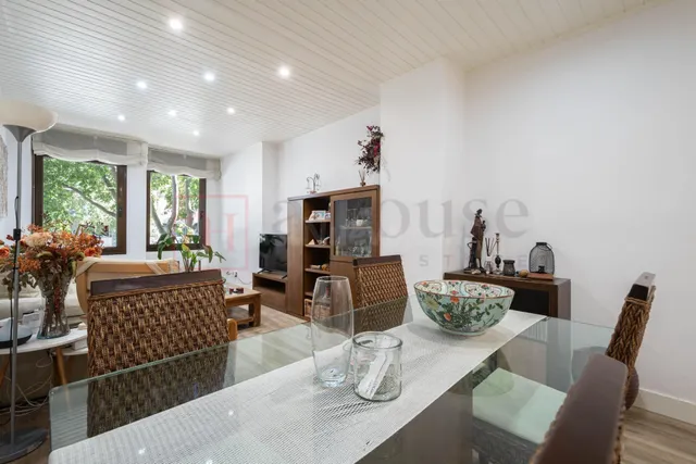 Piso listo para entrar a vivir con piscina comunitaria en la maternitat i sant ramón — 3
