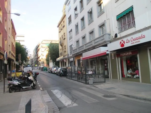PISO DE DOS DORMITORIOS SIN AMUEBLAR - foto 2